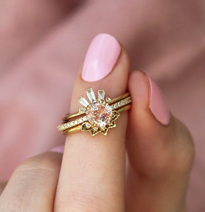 Capucinne Rings Hera Peach Sapphire Diamond Ring