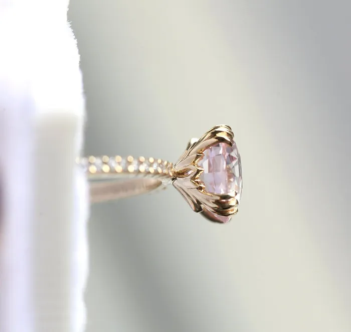 Capucinne Rings Hera Peach Sapphire Diamond Ring
