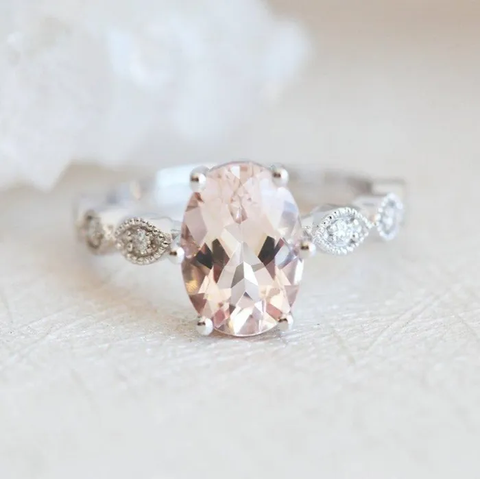 capucinne Rings Scarlett Oval Morganite Ring