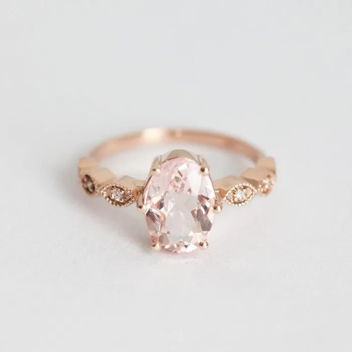 capucinne Rings Scarlett Oval Morganite Ring