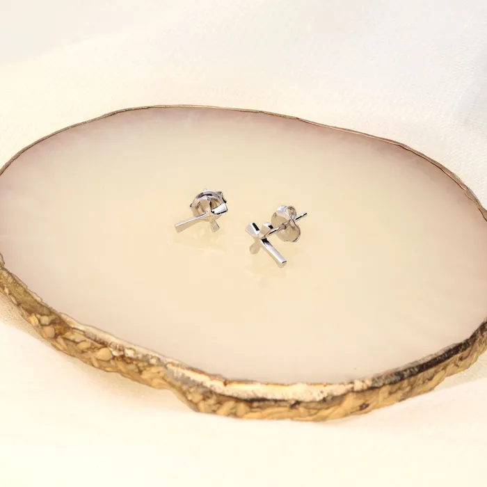 Earrings BERRICLE Cross Stud Earrings in Sterling Silver