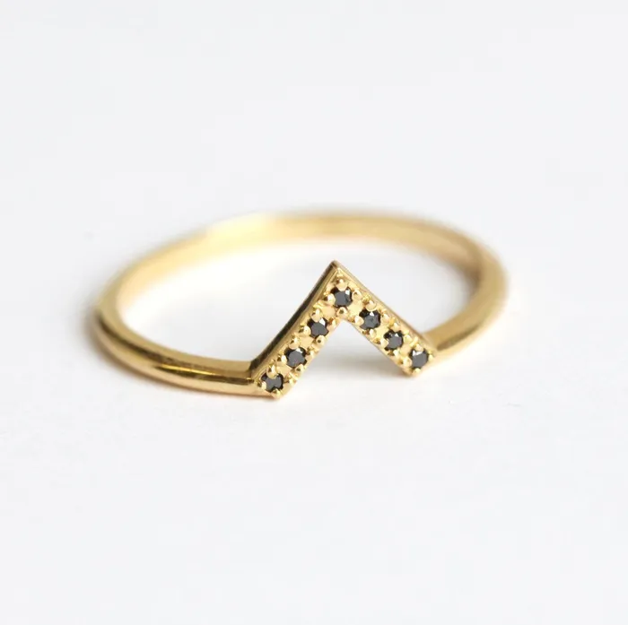 Elegant Black Diamond Chevron Gold Ring with Prong Setting Capucinne Rings