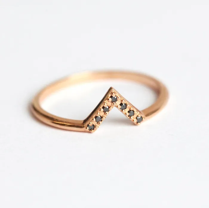 Elegant Black Diamond Chevron Gold Ring with Prong Setting Capucinne Rings