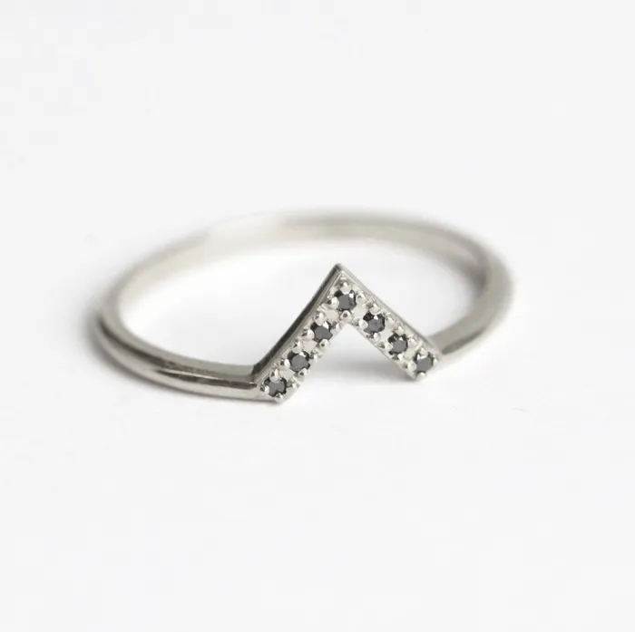 Elegant Black Diamond Chevron Gold Ring with Prong Setting Capucinne Rings