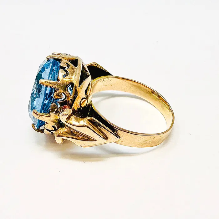 Jewelry Rings Vintage 14K Rose Gold Ring with Topaz