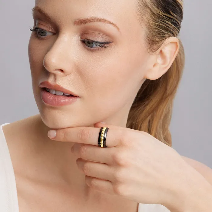 Meridian 18K Gold and Black Ceramic Ring Lagos Rings