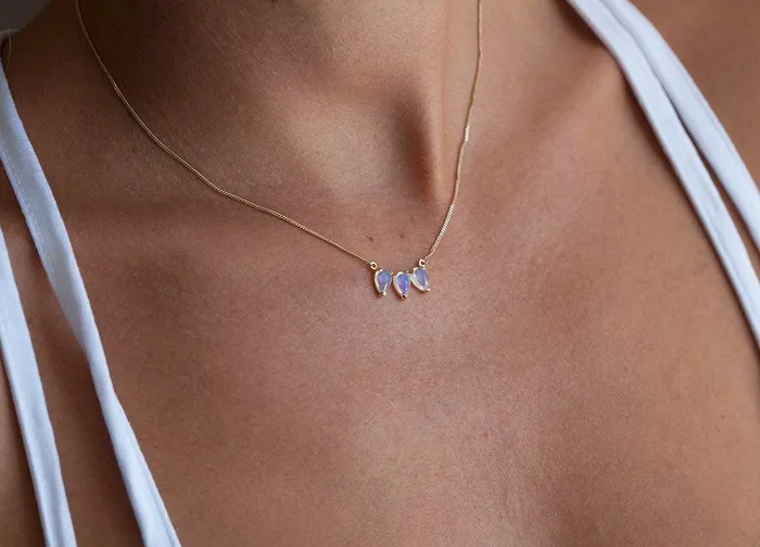 Necklaces Capucinne Rayna Three Stone Opal Necklace