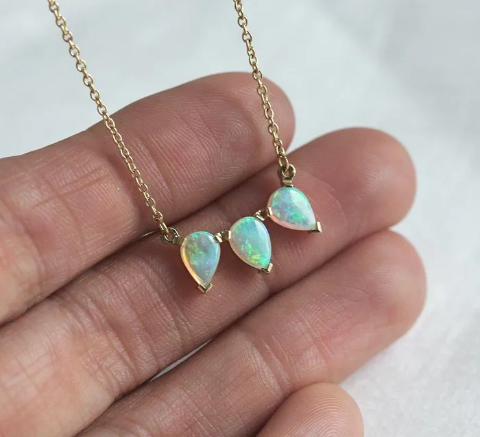 Necklaces Capucinne Rayna Three Stone Opal Necklace