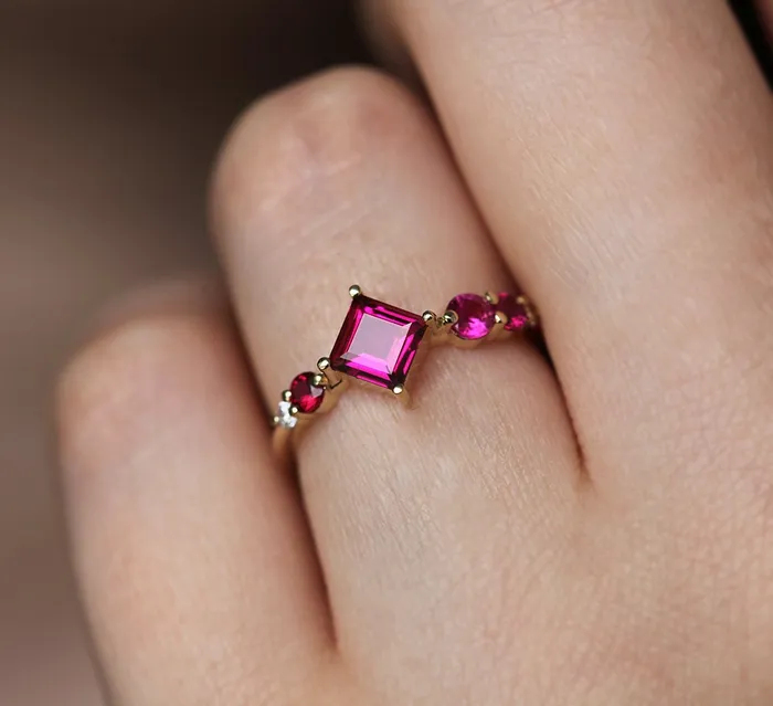 Rings Capucinne Gigi Pink Tourmaline Rubis Diamonds Cluster Ring Ready to Ship