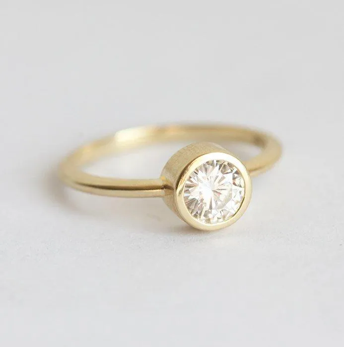 Rings Capucinne Pia Diamond Ring