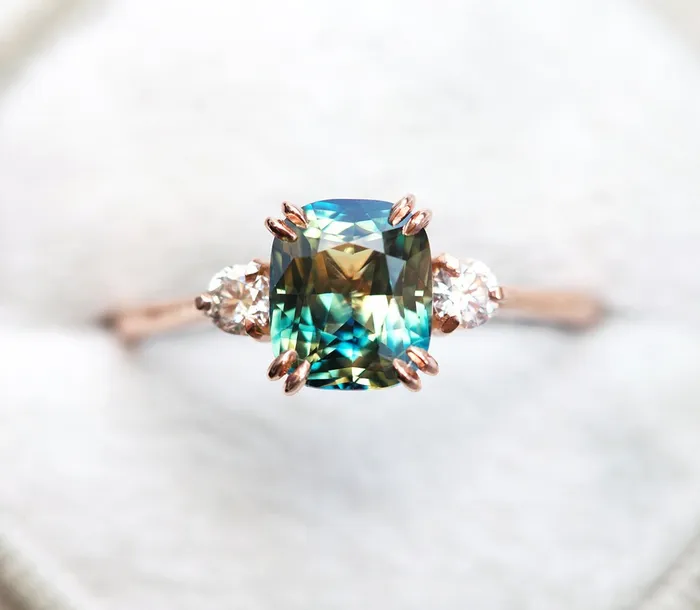 Rings Capucinne Tisa Sapphire Diamond Ring