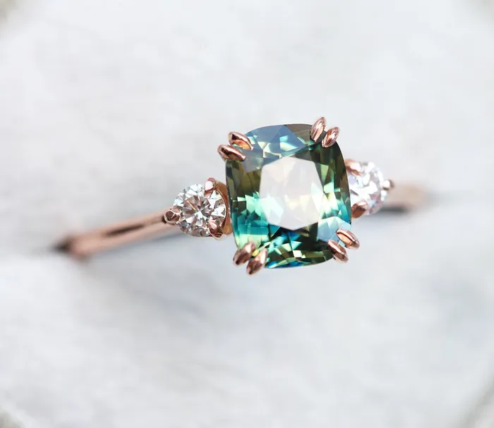 Rings Capucinne Tisa Sapphire Diamond Ring