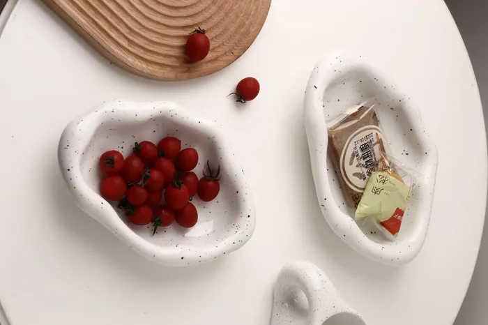 Rings Dropshipped via Social Commerce Network Silver Martini EuropeanStyle Tray Jewellery Ring Bracelets Dish Tray Organizer Holder Porcelain Serving Tray Food Plate White2