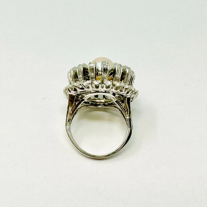 Rings Jewelry Platinum Crown Style Ring with Pearl and Diamonds